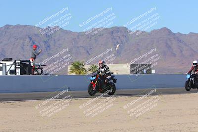media/Nov-06-2023-Moto Forza (Mon) [[ce023d0744]]/4-Beginner Group/Session 4 (Finish Line Checker)/